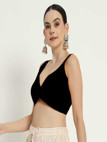 Black sweetheart neck cut sleevs Blouse with front corve design