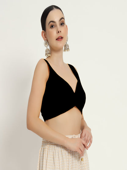 Black sweetheart neck cut sleevs Blouse with front corve design