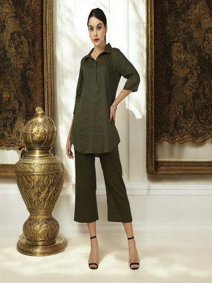 Adaa Bazaar Women's Dark Green Colour Tunic & Pants Skipper Collar