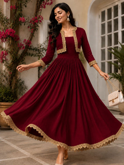 COTTON CAMBRIC DRESS WITH CALF LENGTH AND  HALF JACKET