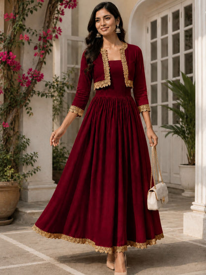 COTTON CAMBRIC DRESS WITH CALF LENGTH AND  HALF JACKET
